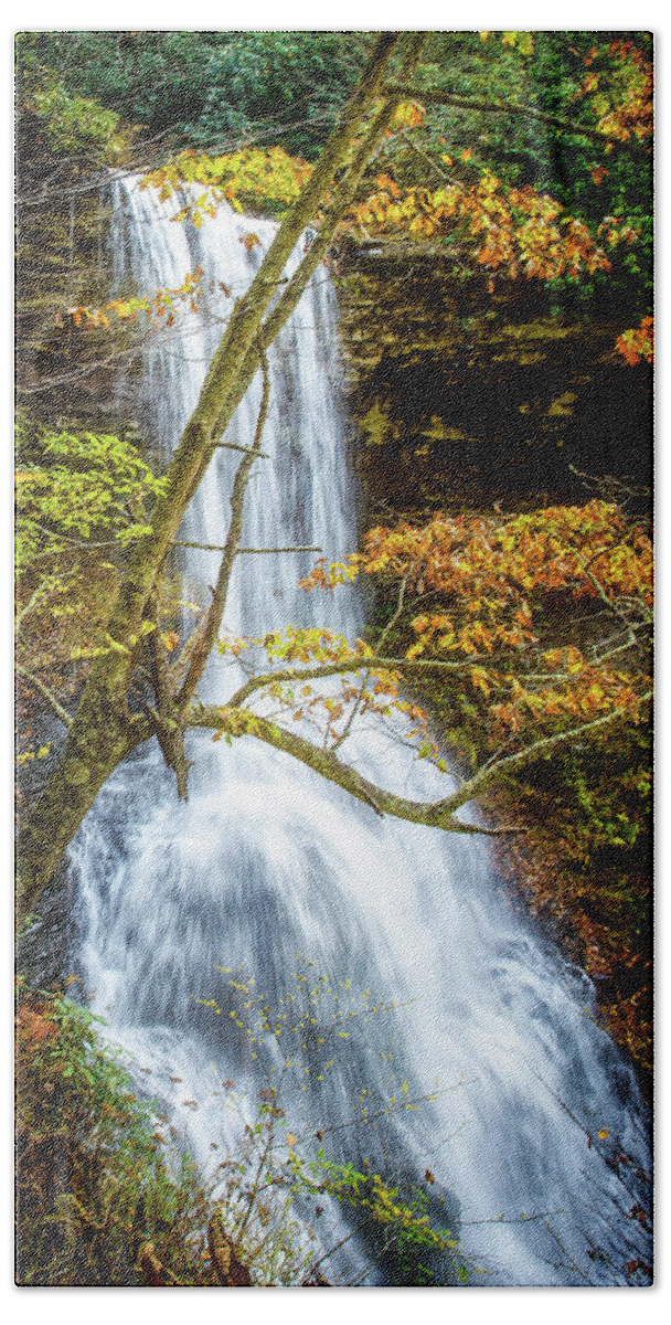 Landscape Beach Towel featuring the photograph Cascades Deck View by Joe Shrader