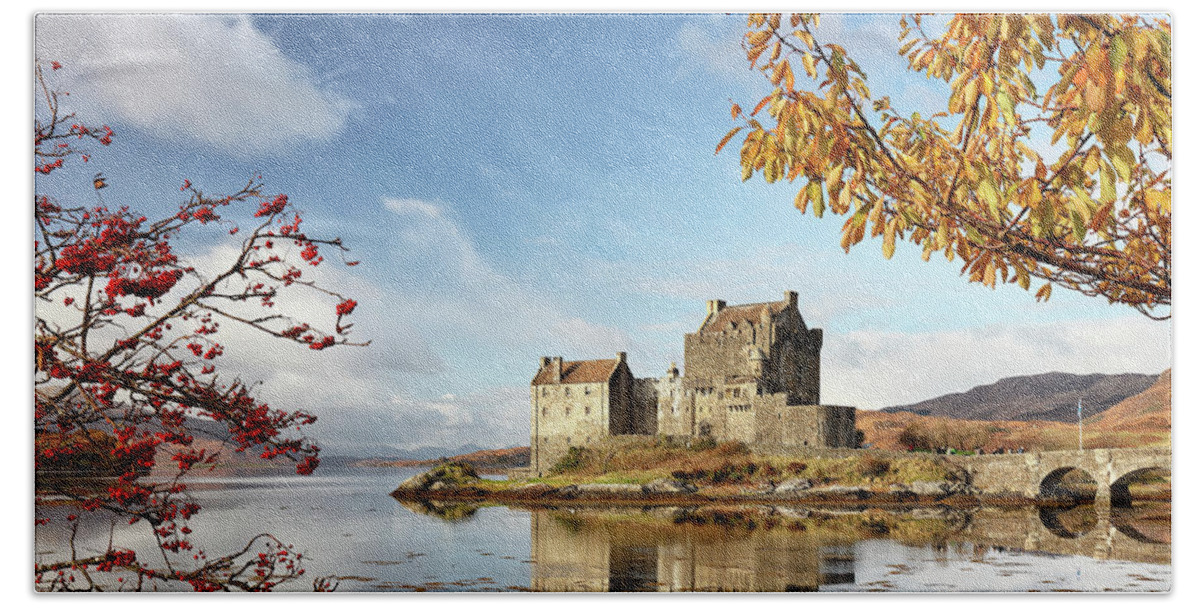 Eilean Donan Beach Sheet featuring the photograph Castle in Autumn by Grant Glendinning