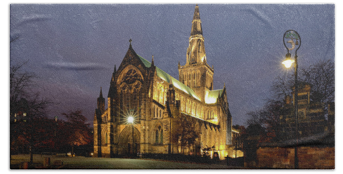 Glasgow Cathedral Beach Towel featuring the photograph Cathedral Twilight by Grant Glendinning