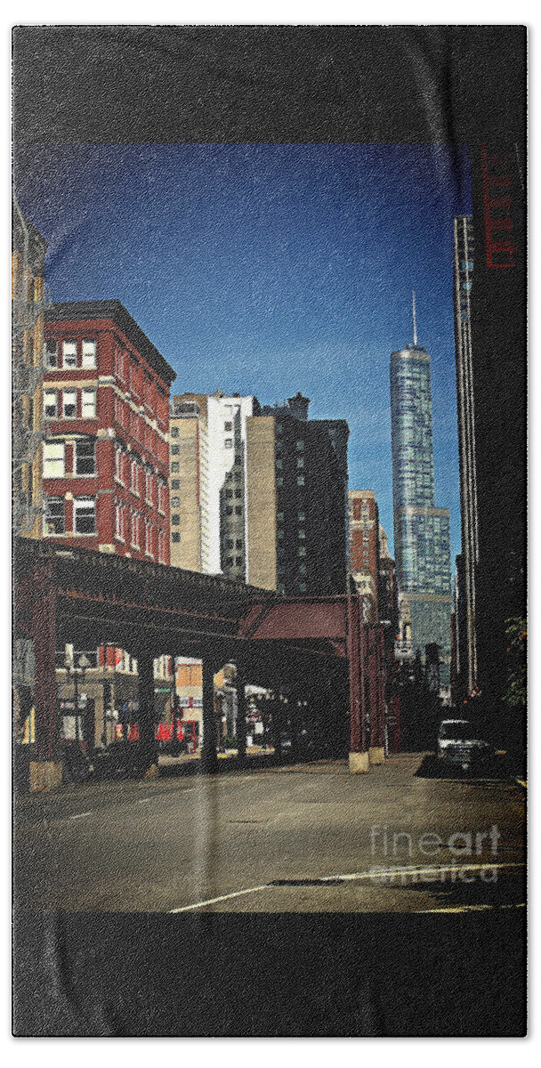 Frank-j-casella Beach Towel featuring the photograph Chicago L Between the Walls by Frank J Casella