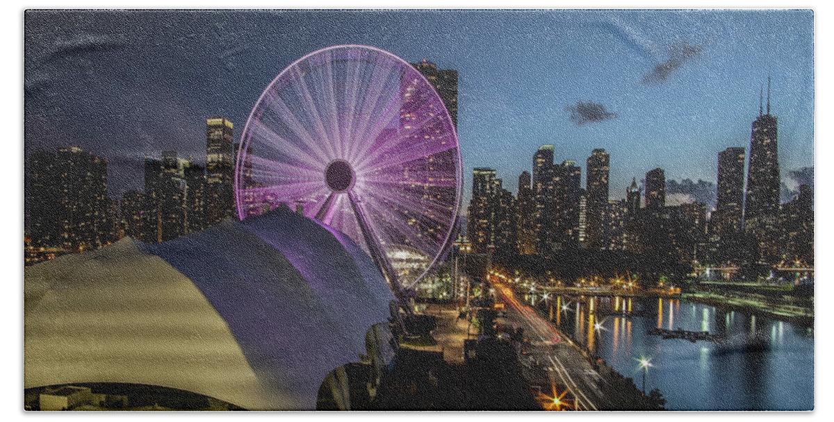 Navy Pier Beach Sheet featuring the photograph Chicago Skyline with new ferris wheel at dusk by Sven Brogren