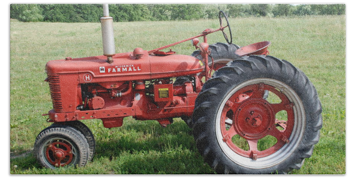 Farm Beach Sheet featuring the photograph Classic Tractor by Richard Bryce and Family