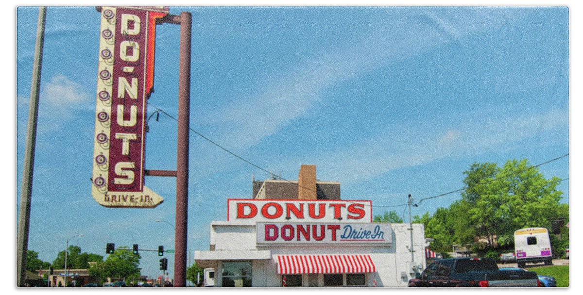 Missouri Beach Towel featuring the photograph Donut Drive In by Steve Stuller