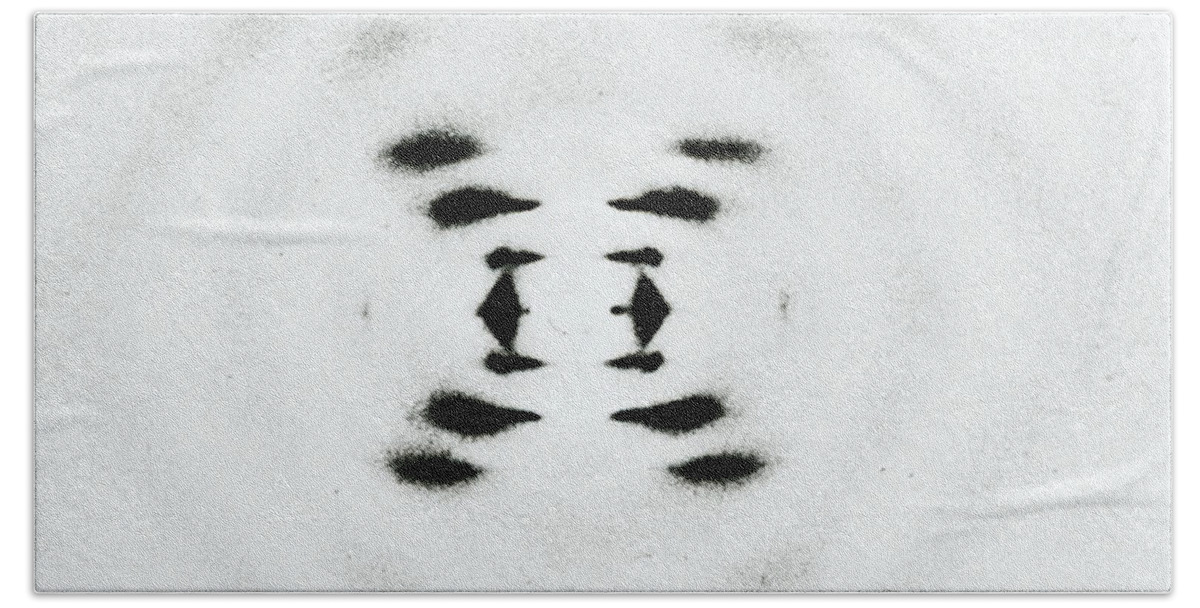 Deoxyribonucleic Acid Beach Towel featuring the photograph Early Image Of Dna by Omikron