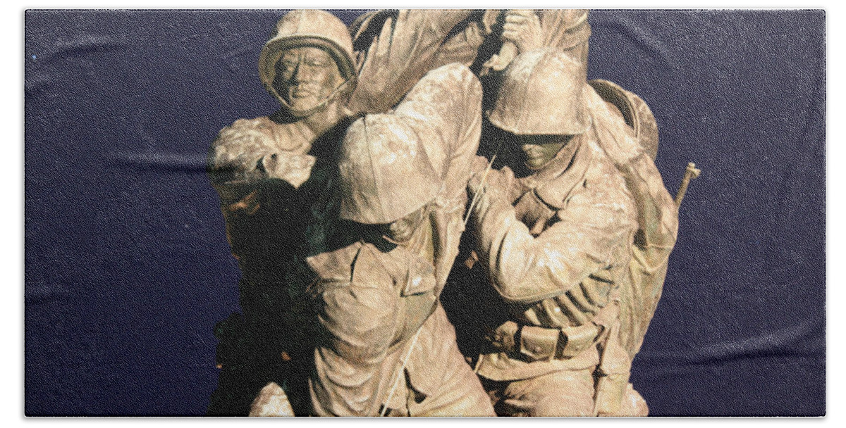 Early Beach Towel featuring the photograph Early Washington Mornings - Team Iwo Jima by Ronald Reid