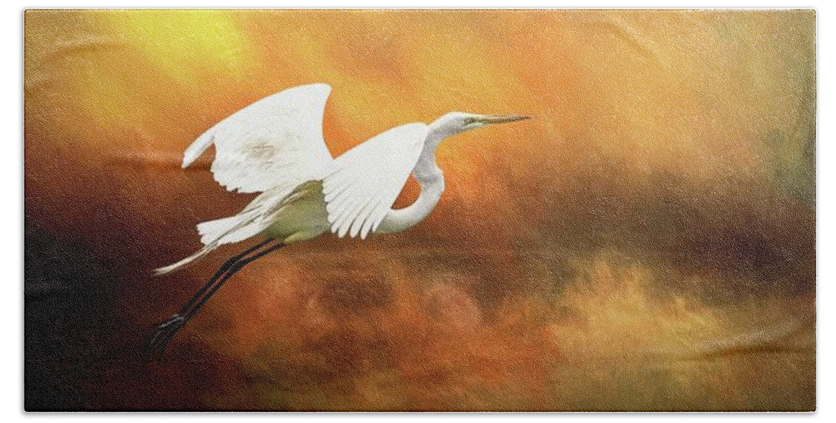 Great Egret Beach Towel featuring the photograph Egret in Flight by Randall Allen