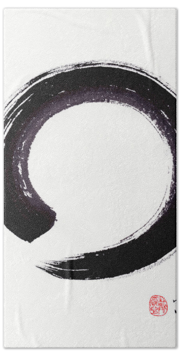 Zen Cirlce Beach Towel featuring the painting Enso - embracing imperfection by Oiyee At Oystudio