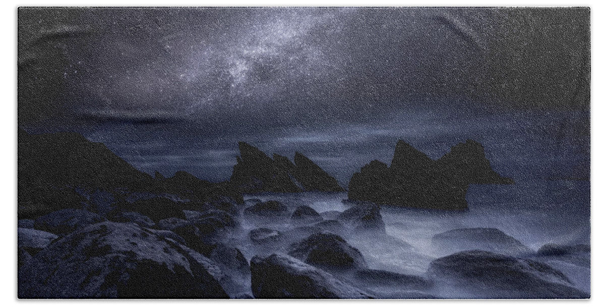 Night Beach Towel featuring the photograph Ephemeral silence by Jorge Maia