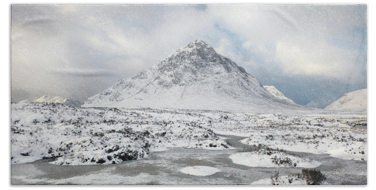 Buachaille Etive Mor Beach Towel featuring the photograph Etive Mor Winter by Grant Glendinning