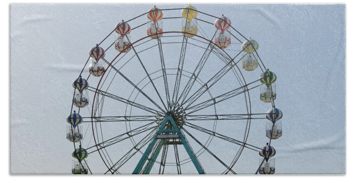 Europe Beach Towel featuring the photograph Fairground Ride - Skegness by Rod Johnson