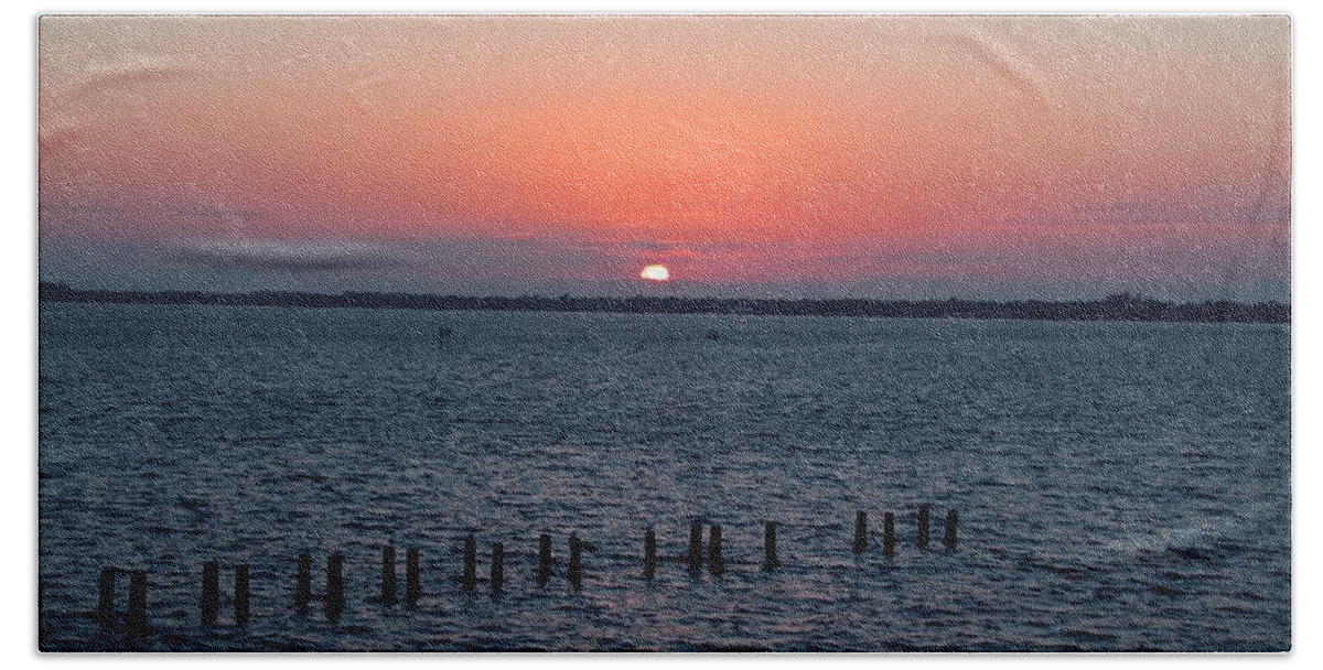 Caloosahatchee Beach Towel featuring the photograph Firefly Finish by Michiale Schneider