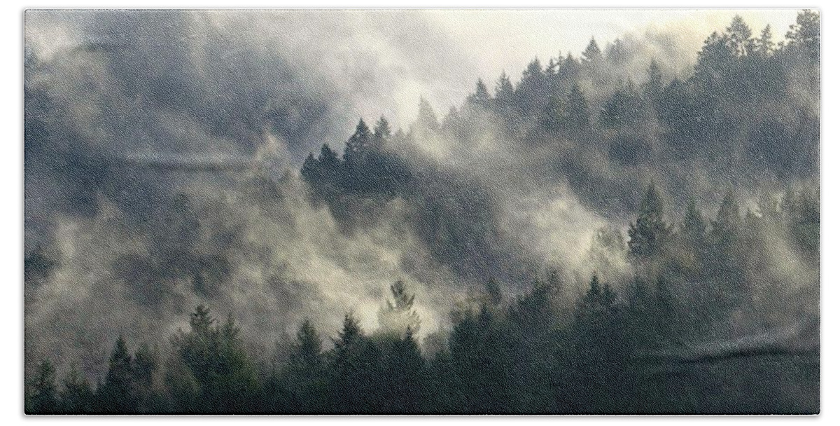 Oregon Beach Sheet featuring the photograph Fog Moving Through The Hills by KATIE Vigil