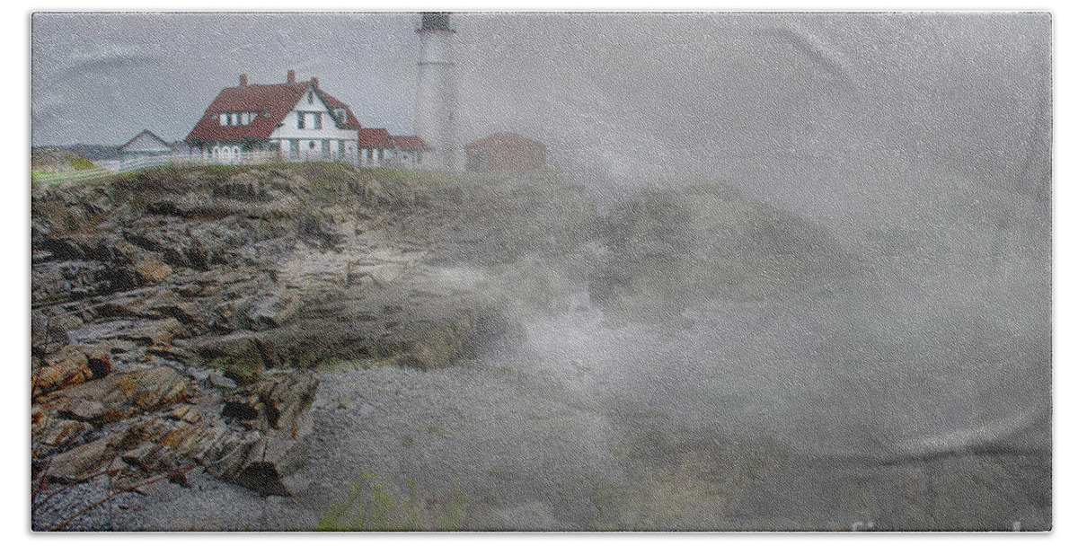 Lighthouses Beach Towel featuring the photograph Foggy Portland Head by Skip Willits