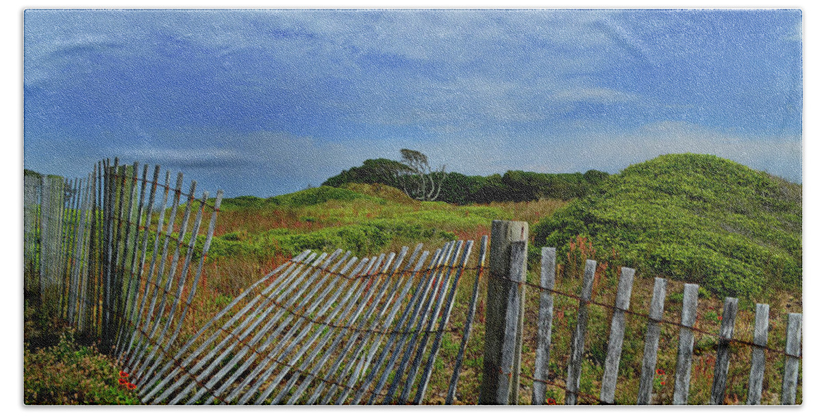 Fort Fisher Beach Towel featuring the photograph Fort Fisher Fence by Amy Lucid