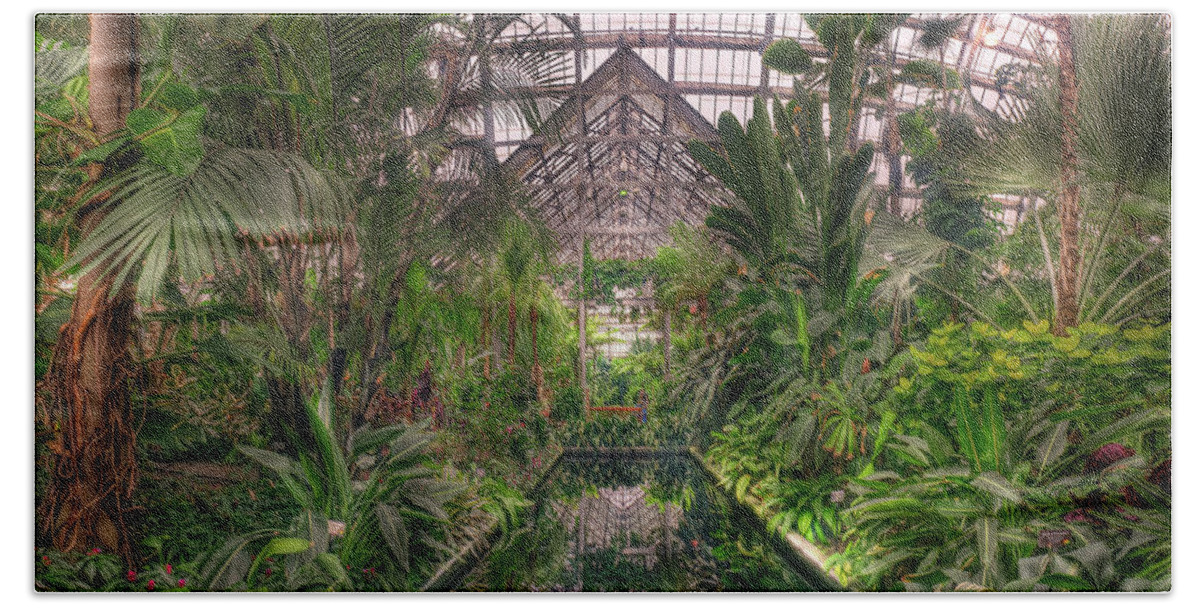 Greenhouse Beach Towel featuring the photograph Garfield Park Conservatory Reflecting Pool by Steve Gadomski