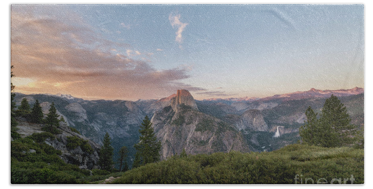 Yosemite Valley Beach Towel featuring the photograph Glacier Point Amphitheater Sunset by Michael Ver Sprill