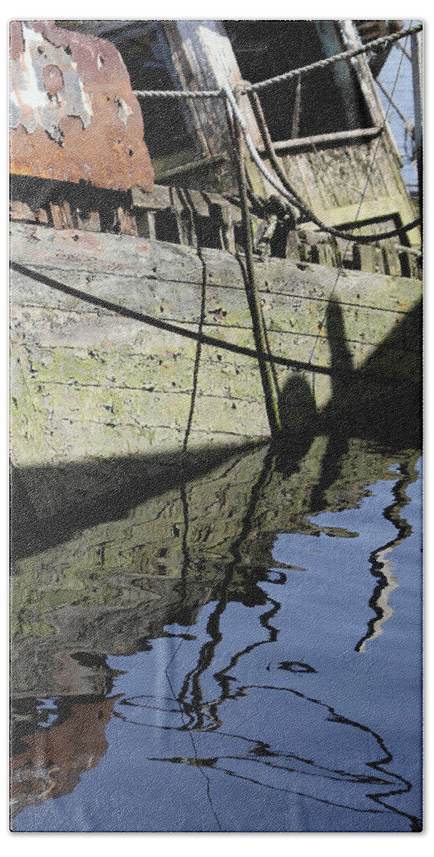 Water Beach Sheet featuring the digital art Half Sunk Boat by Bob Slitzan
