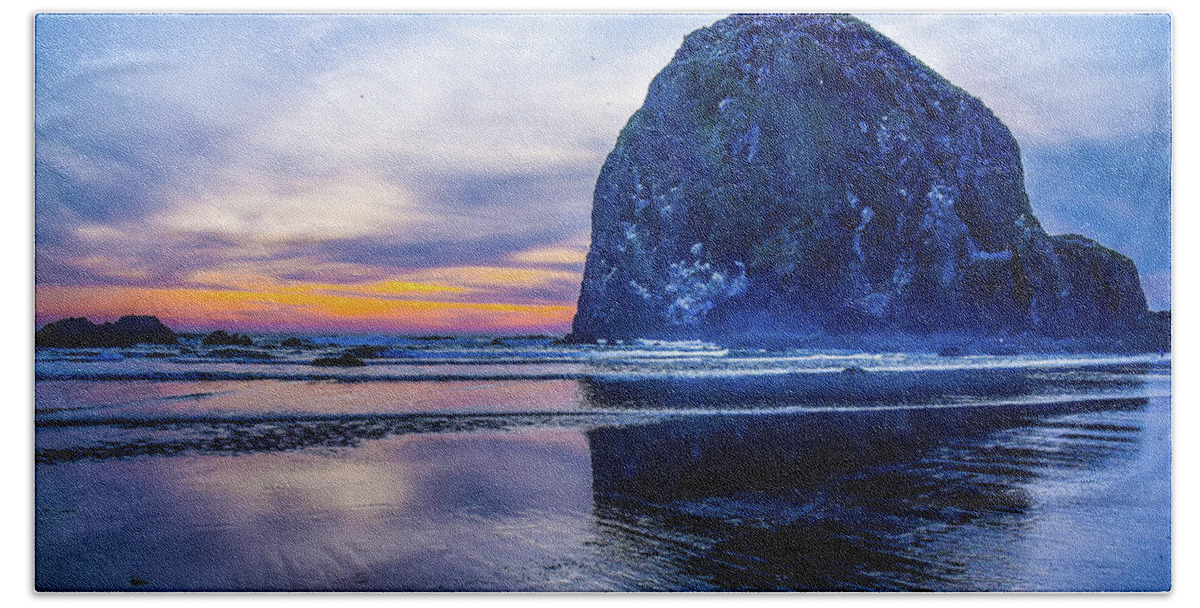 Oregon Beach Towel featuring the photograph Haystack Rock Sunset by David Lee