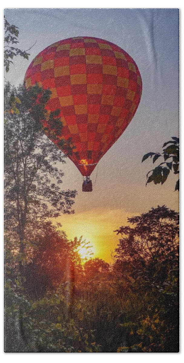  Beach Towel featuring the photograph Here comes the sun by Kendall McKernon