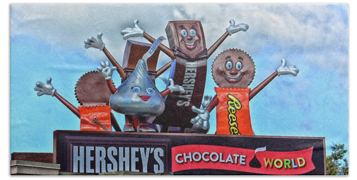 Hershey's Beach Towel featuring the photograph Hershey's Chocolate World Sign by Mike Martin