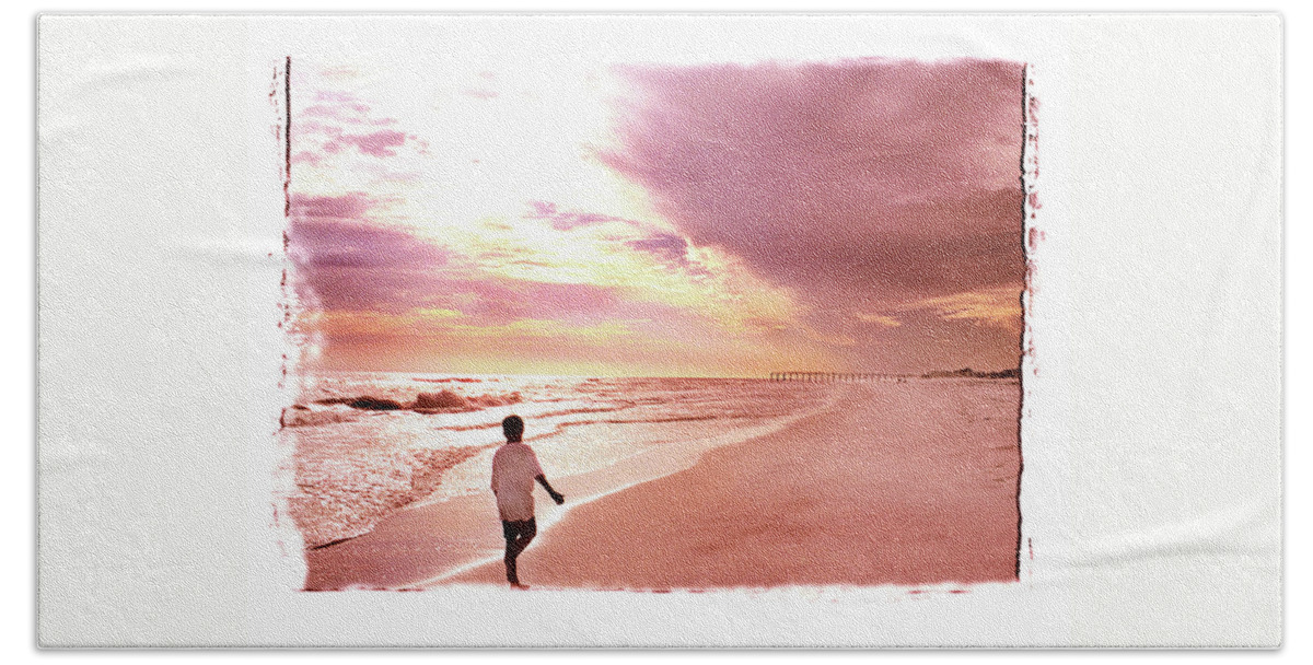 Sunset Beach Sheet featuring the photograph Hope's Horizon by Marie Hicks
