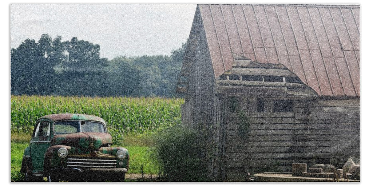 Farms Beach Sheet featuring the photograph Indiana Back Road Common Denominator by John Glass