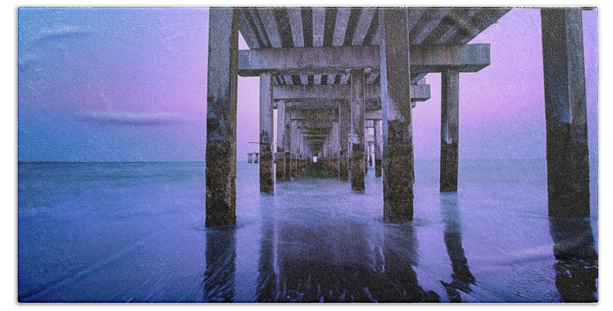 Atlantic Ocean Beach Sheet featuring the photograph Infinity by Edgars Erglis
