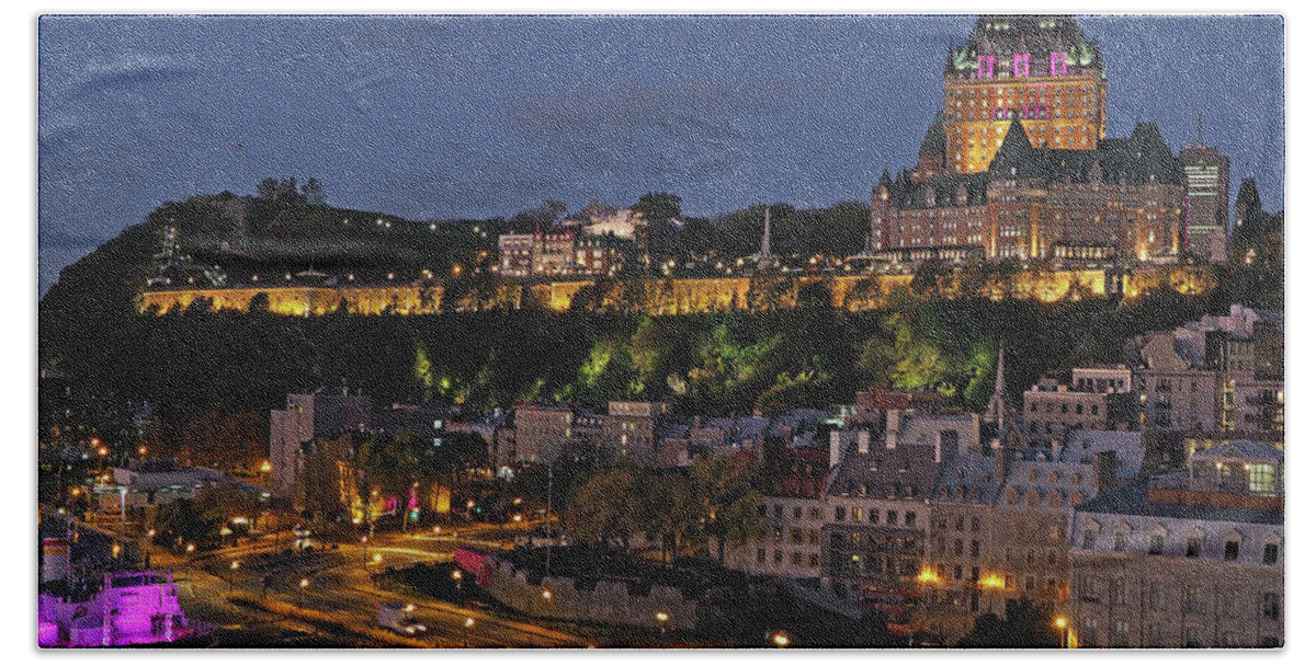 Quebec Beach Towel featuring the photograph Le Chateau Frontenac by Farol Tomson