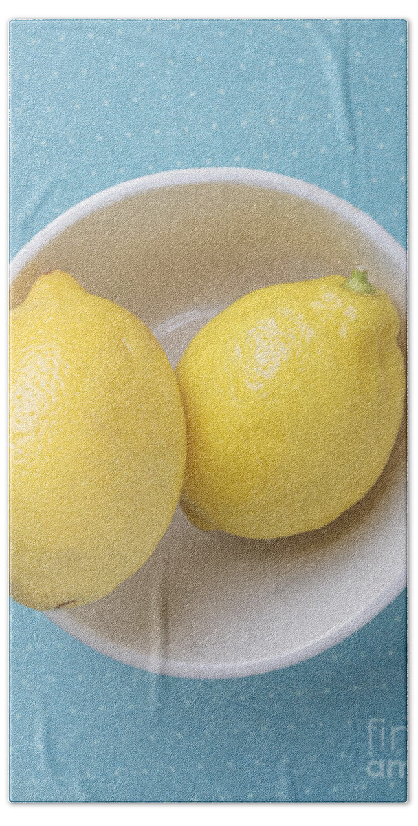 Lemon Beach Sheet featuring the photograph Lemon Pop by Edward Fielding