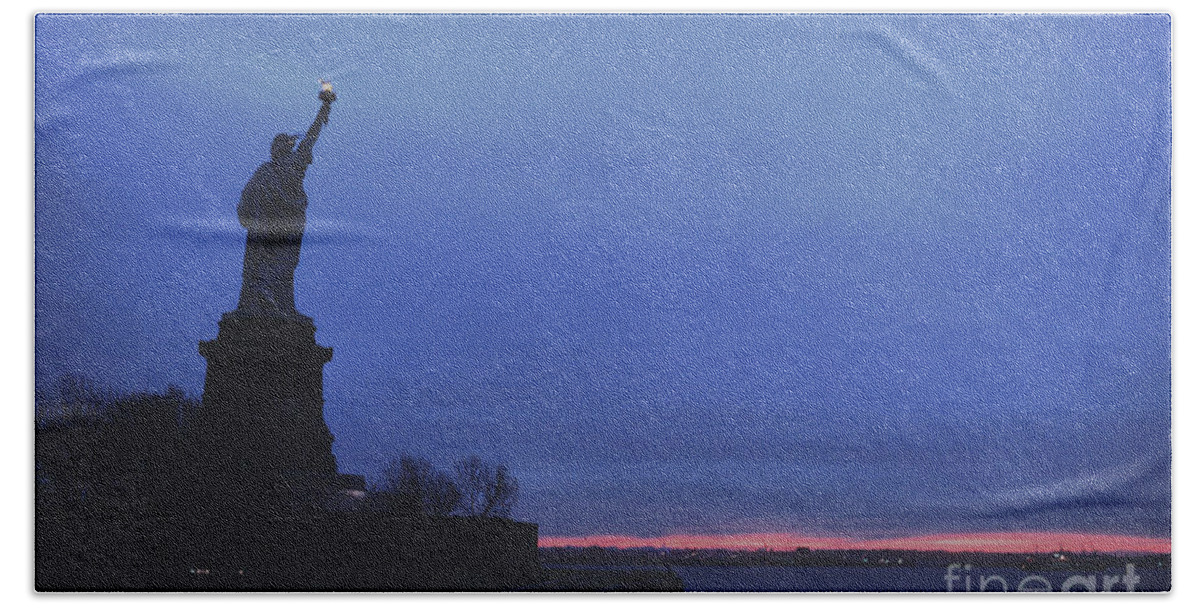 Statue Of Liberty Beach Towel featuring the photograph Liberty's Light by Tom Wurl
