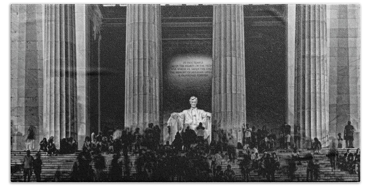 Washington Beach Towel featuring the photograph Lincoln Memorial # 5 by Allen Beatty