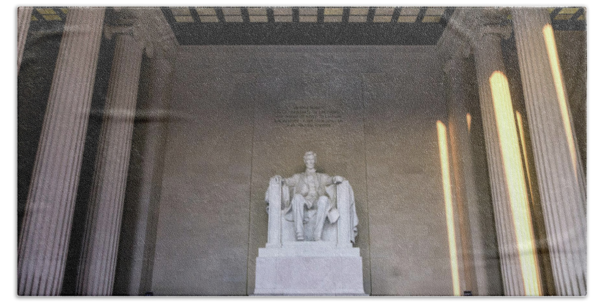 Usa Beach Towel featuring the photograph Lincoln Memorial by Framing Places
