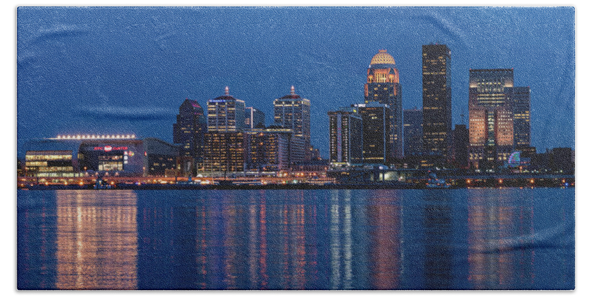 Ohio Beach Sheet featuring the photograph Louisville Twilight - D010364 by Daniel Dempster