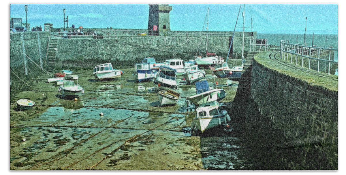Places Beach Towel featuring the photograph Lynmouth Harbour by Richard Denyer