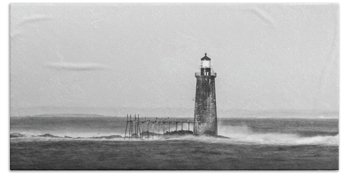 Maine Beach Towel featuring the photograph Maine Ram Island Ledge Lighthouse and Windy Surf in BW Panorama by Ranjay Mitra