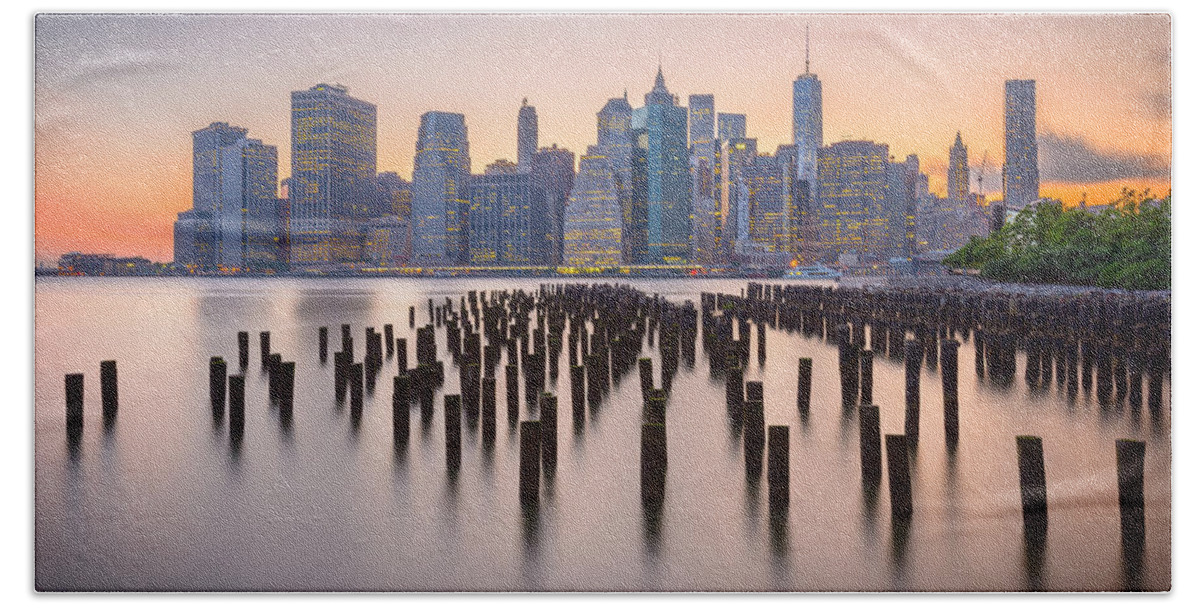 Manhattan Beach Towel featuring the photograph Manhattan Dusk by Mark Rogers