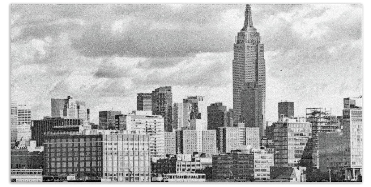 Manhattan Skyline Beach Sheet featuring the photograph Manhattan Skyline No. 7-2 by Sandy Taylor