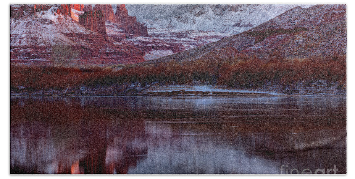 Fisher Towers Beach Towel featuring the photograph Maroon FIsher Towers by Adam Jewell