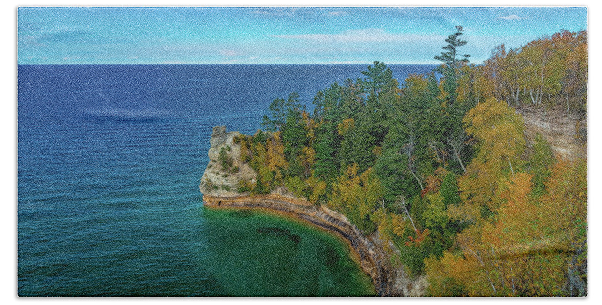 Lake Superior Beach Sheet featuring the photograph Miners Castle by Gary McCormick