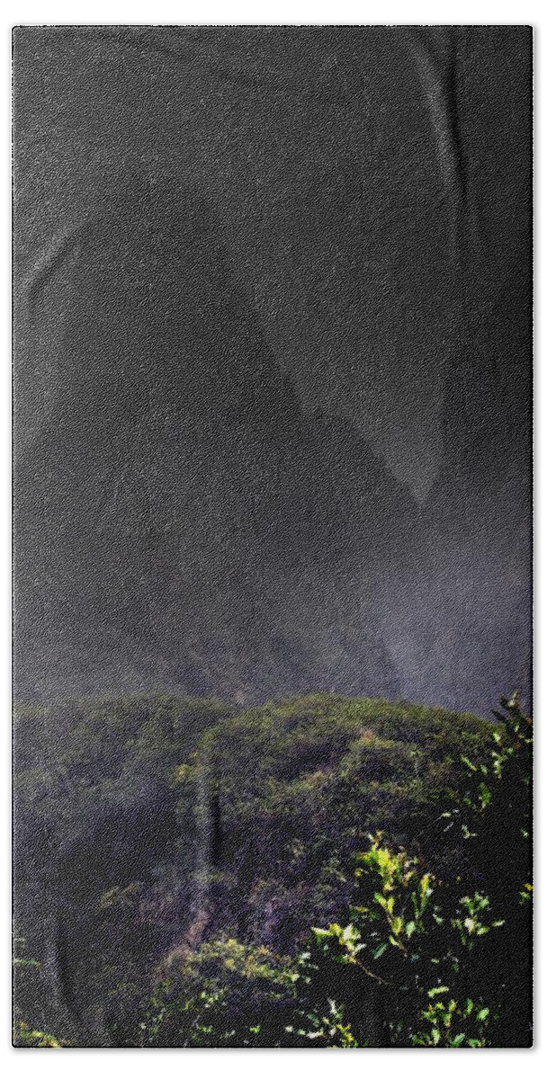 Iao Needle Beach Sheet featuring the photograph Mist Over Iao Needle by Richard Omura