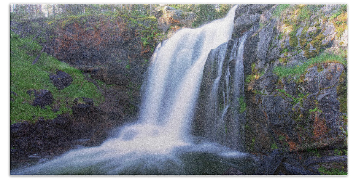 Waterfalls Beach Towel featuring the photograph Moose Falls by Nancy Dunivin