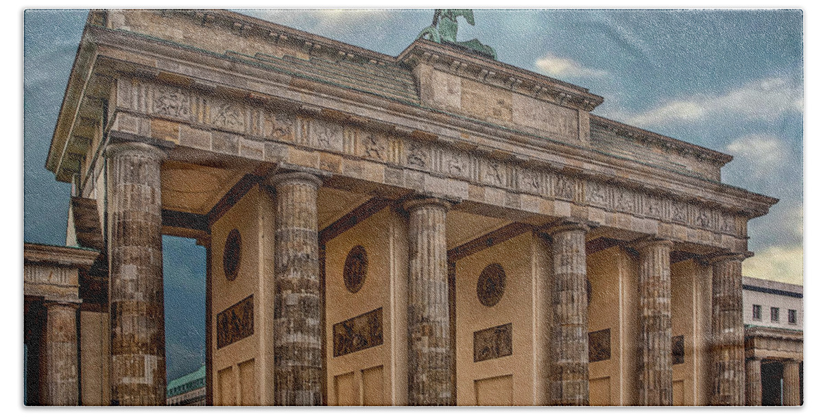Endre Beach Towel featuring the photograph Morning At The Brandenburg Gate by Endre Balogh