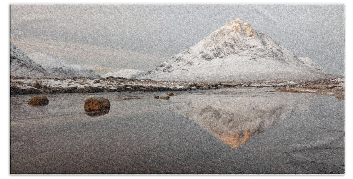 The Buachaille Beach Sheet featuring the photograph Mountain Reflection on the River Etive by Grant Glendinning