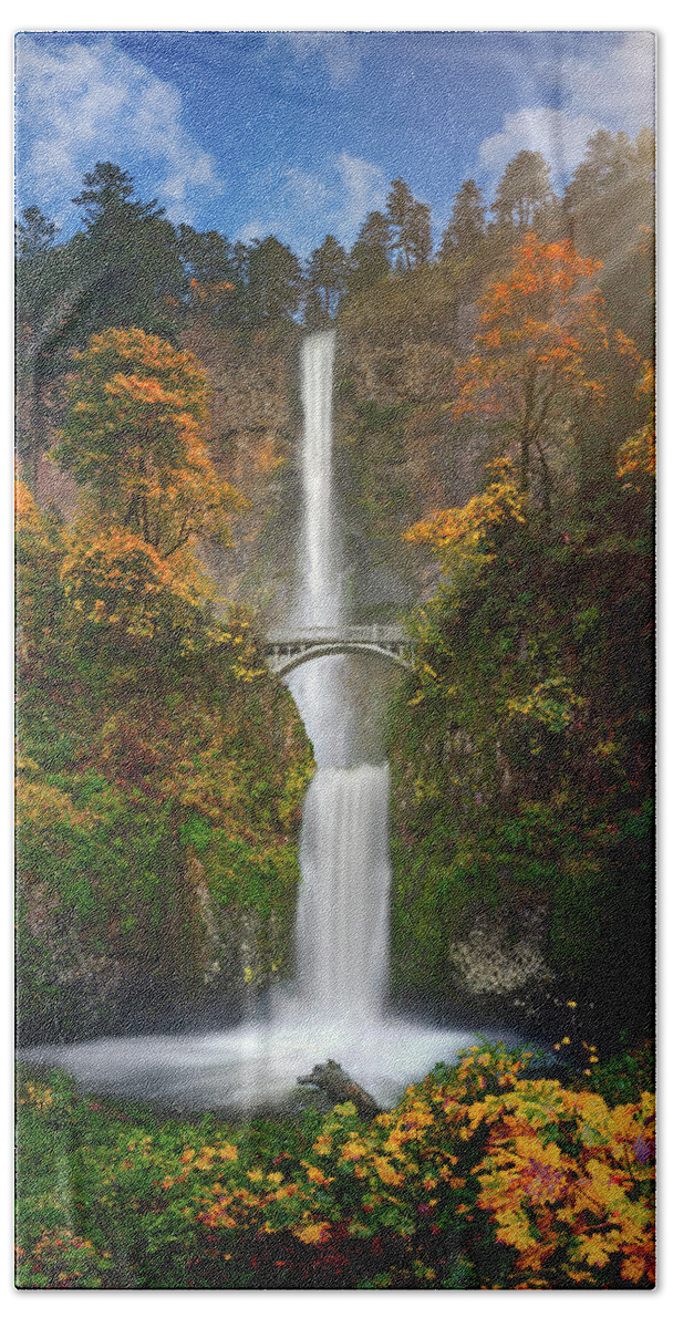 Falls Beach Sheet featuring the photograph Multnomah Falls in Autumn colors -panorama by William Lee