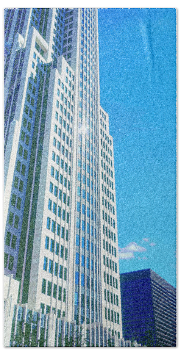 Nbc Tower Beach Sheet featuring the photograph NBC Tower by Tom Jelen