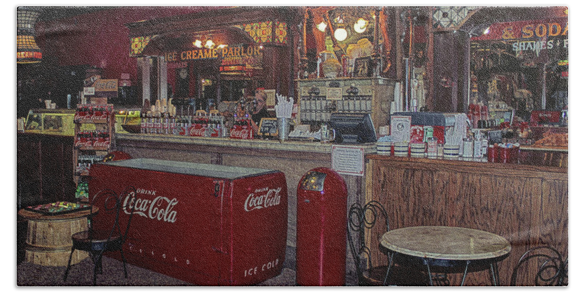 Old Coke Machine Beach Towel featuring the photograph Old Times Not Forgotten by Bonnie Willis
