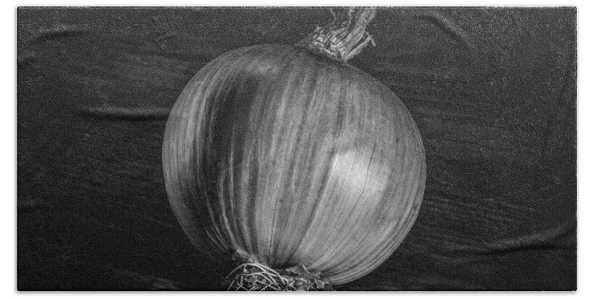 Onion Beach Towel featuring the photograph Onion by Ray Congrove