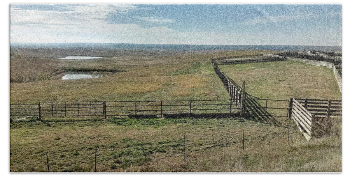 Kansas Beach Towel featuring the photograph Open Range by Al Griffin