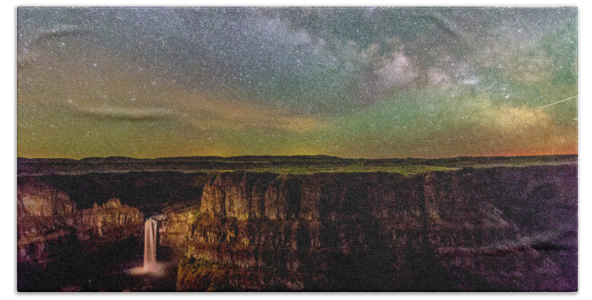 Landscape Beach Towel featuring the photograph Palouse falls with Milky way by Hisao Mogi