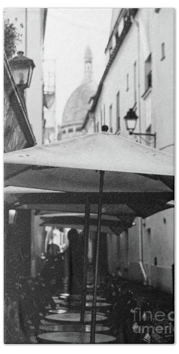 Montmartre Beach Towel featuring the photograph Paris Scene by Jasna Buncic